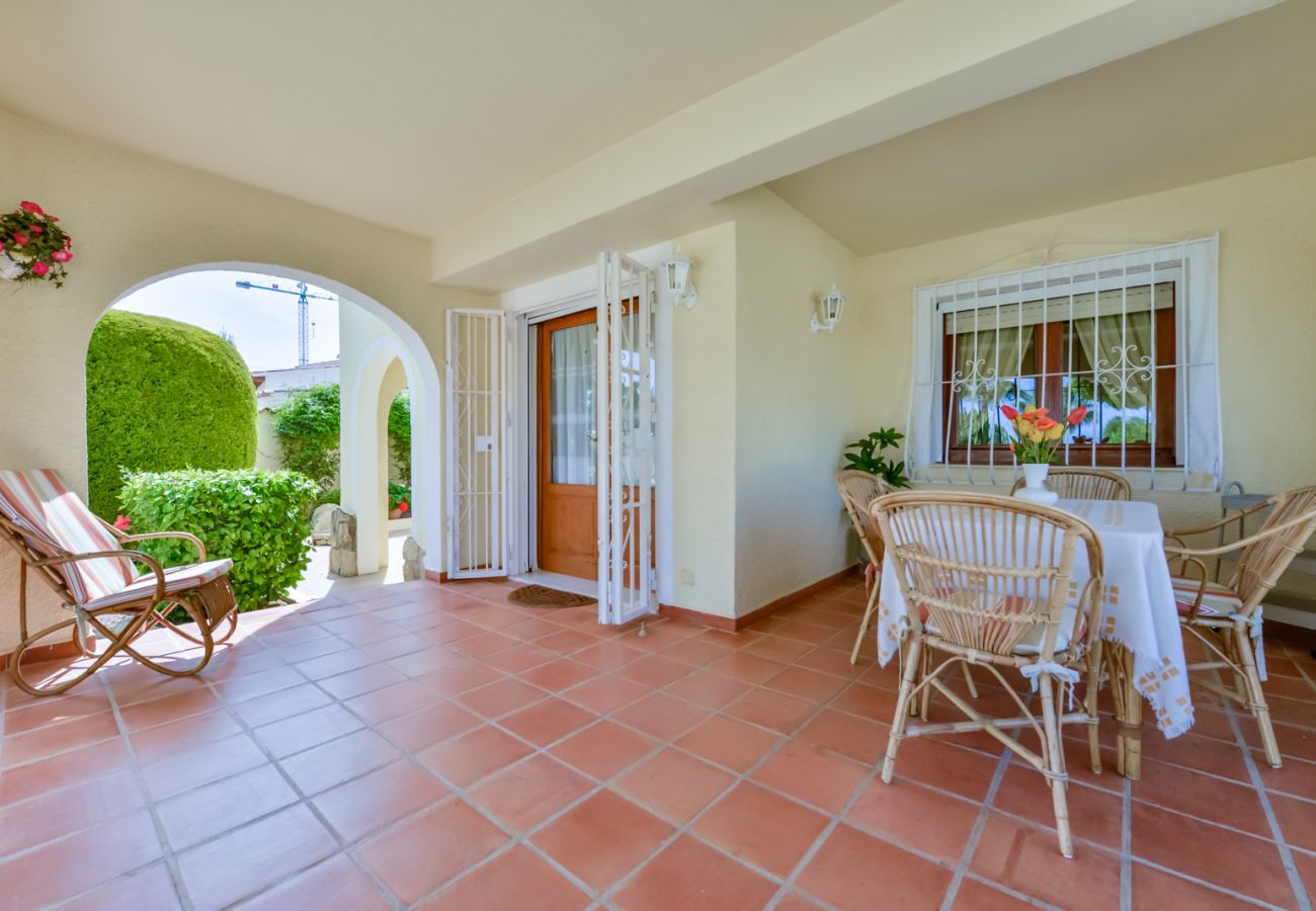 Villa en Benissa - Alquiler de villa en Benissa ALTAMIRA, con piscina privada 4 pax