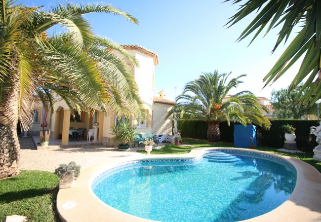 Villa en Denia - Villan con piscina en Denia La Giralda BO