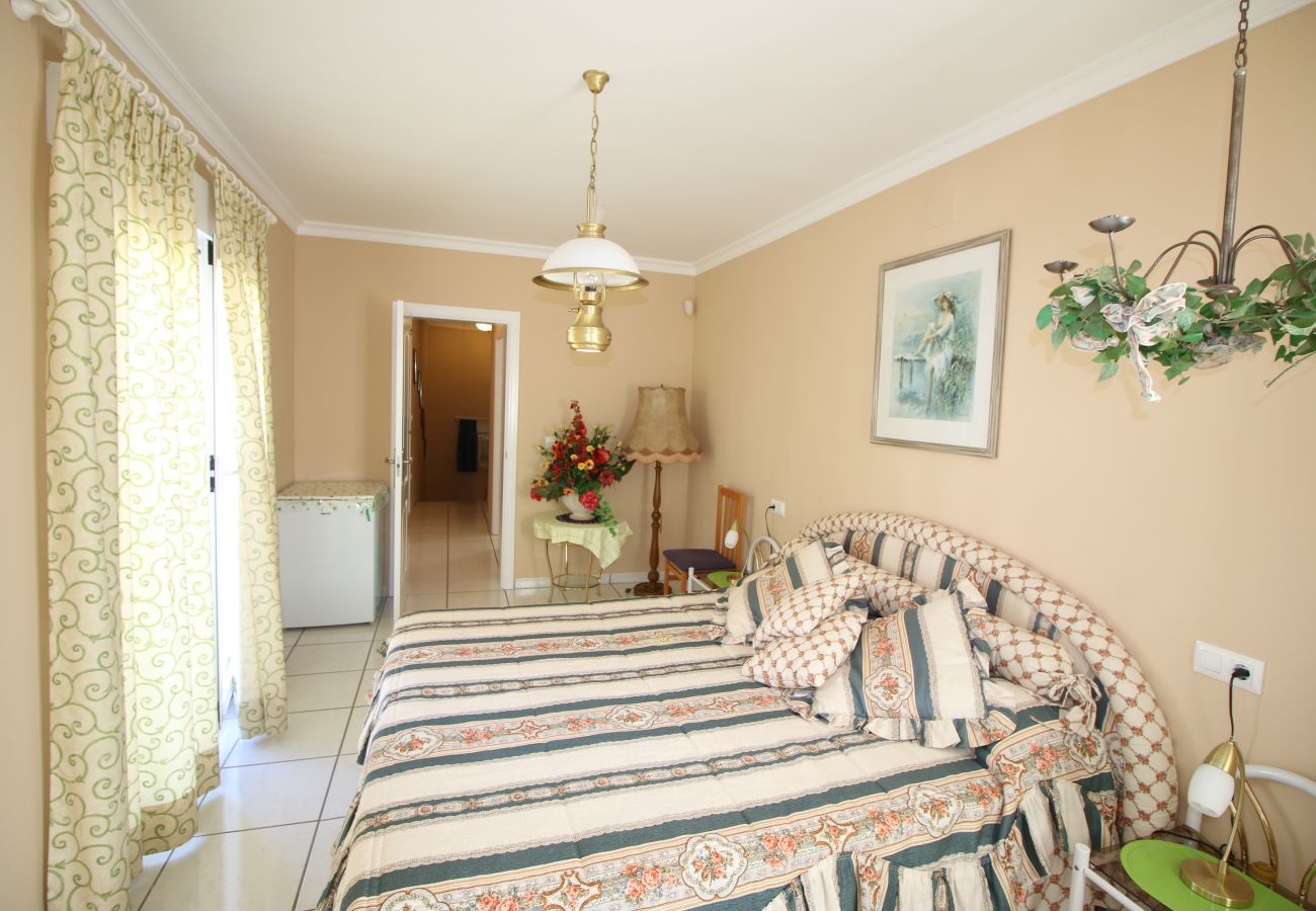 Villa en Denia - Villan con piscina en Denia La Giralda BO