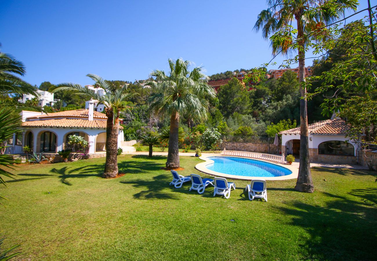 Villa en Pedreguer - Villa Vacacional con jardín con césped La Sella PE