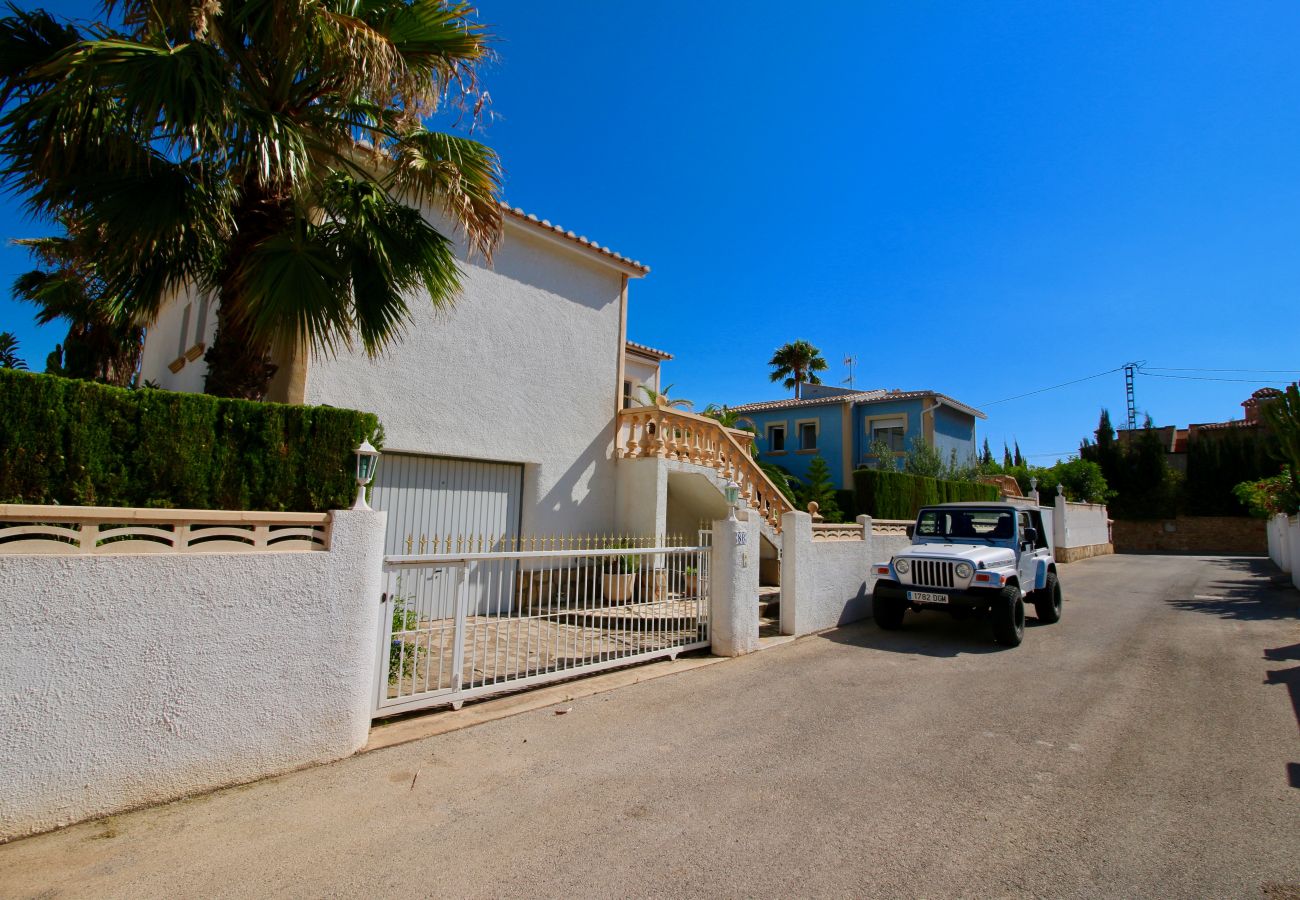 Villa en Denia - Villa con piscina y wifi gratis Alqueria PL 4 Pers