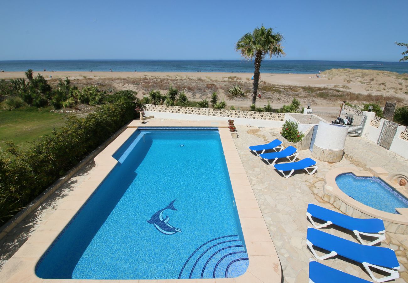 Villa en Denia - Villa frente al mar con piscina Las Marinas TH