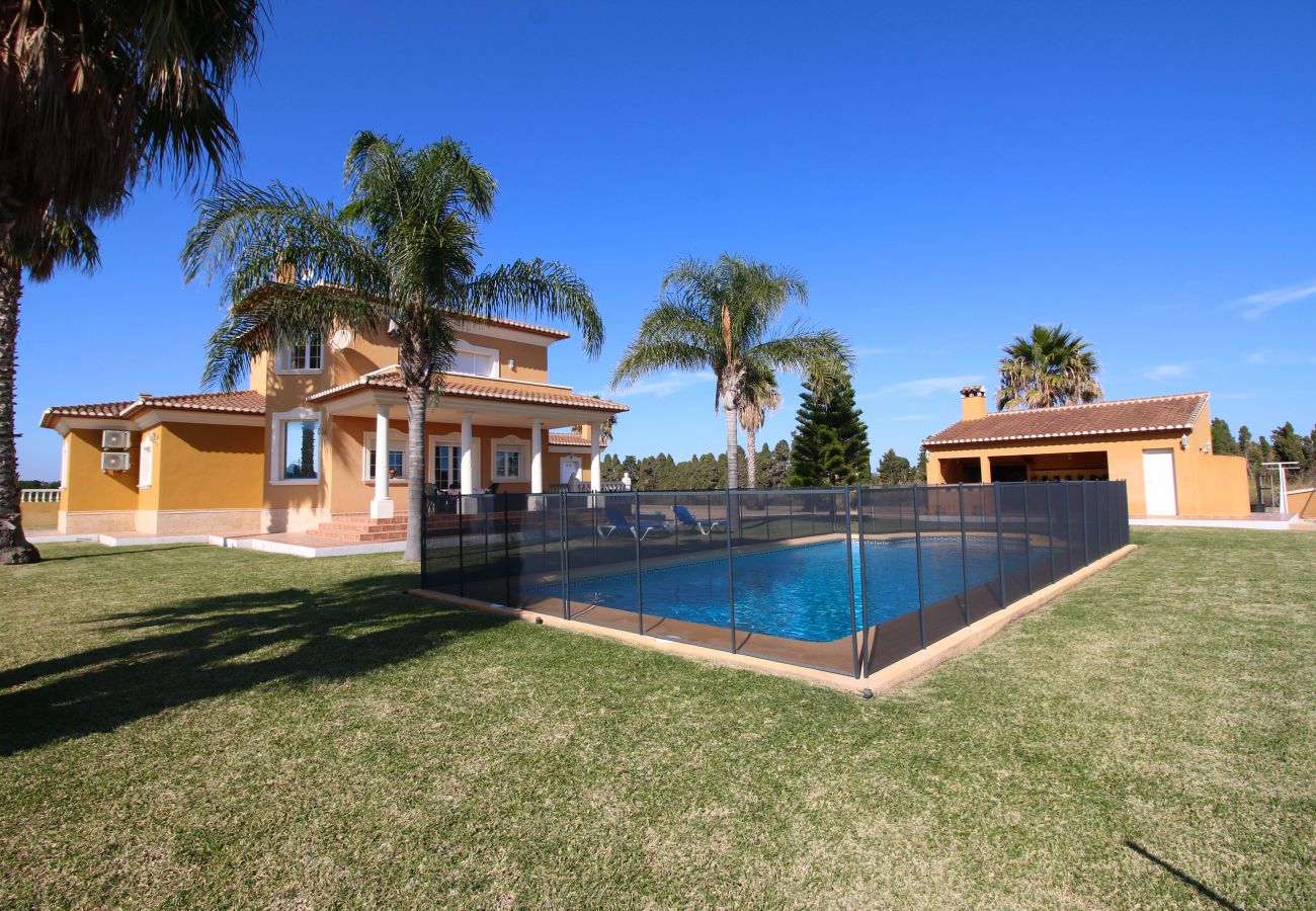 Villa en Denia - Tranquila Villa con wifi y aire acondicionado Finca Las Ranas