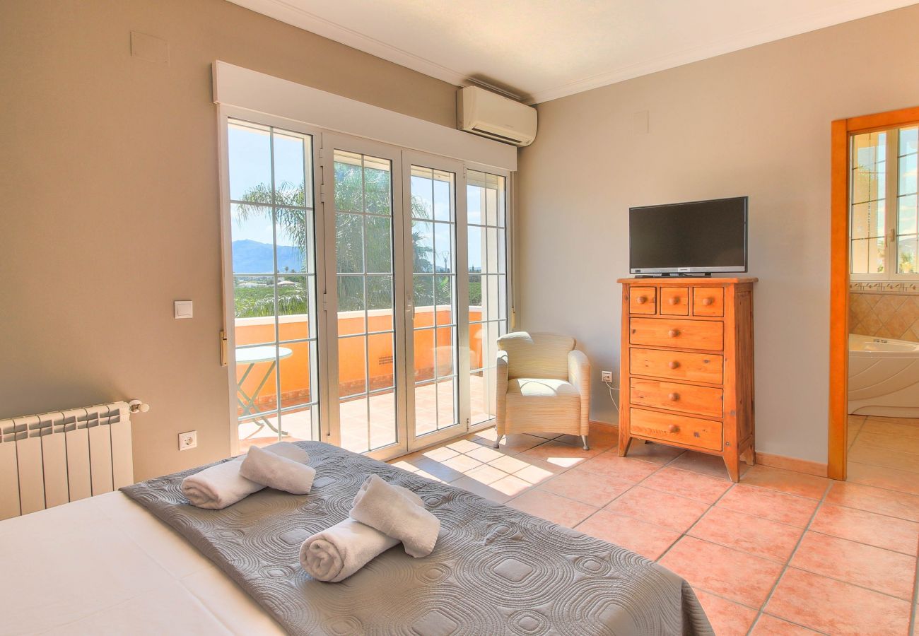 Villa en Denia - Tranquila Villa con wifi y aire acondicionado Finca Las Ranas