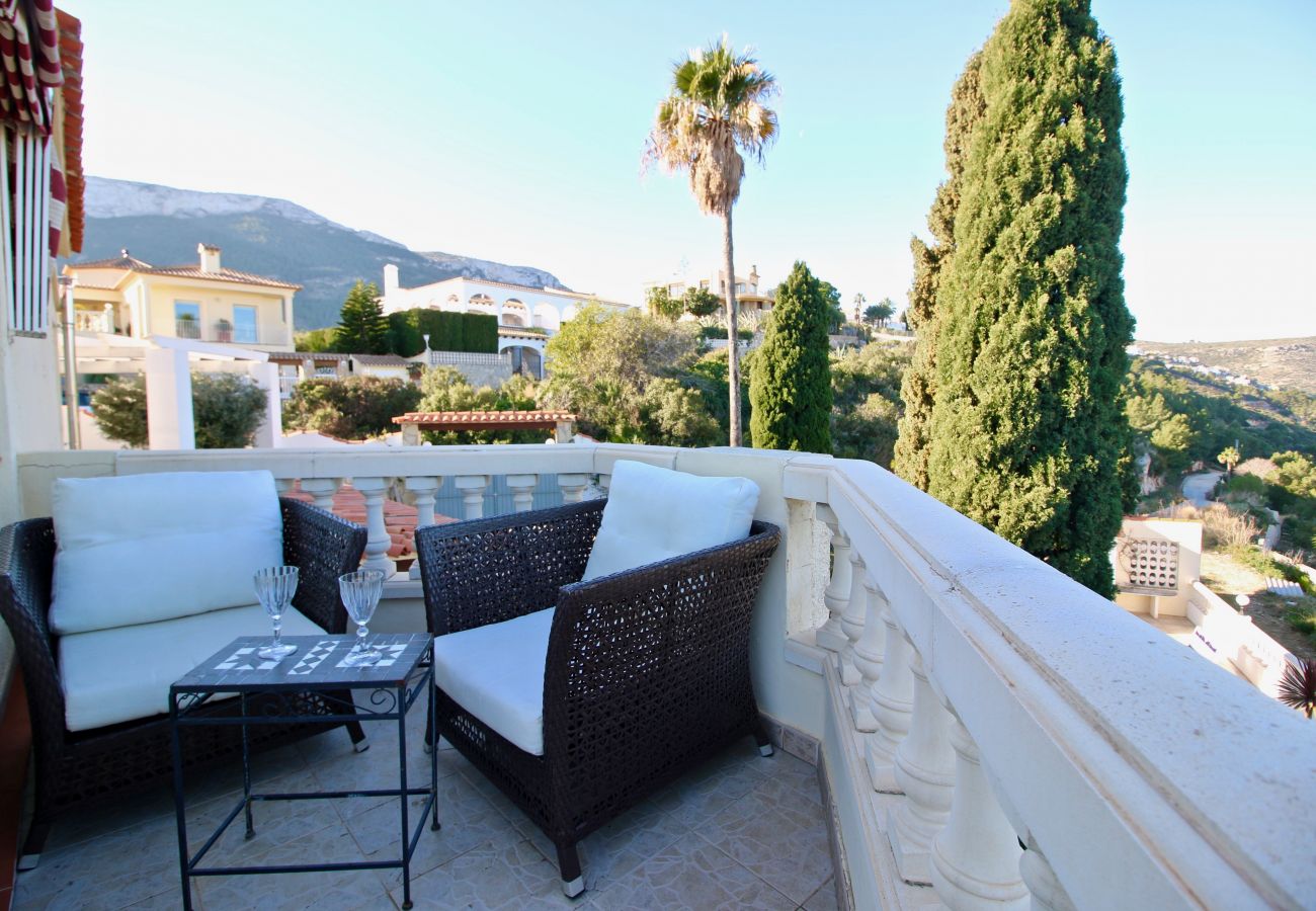 Villa en Denia - Villa con vistas al mar, aire acondicionado y piscina Marquesa CaMar 6 personas
