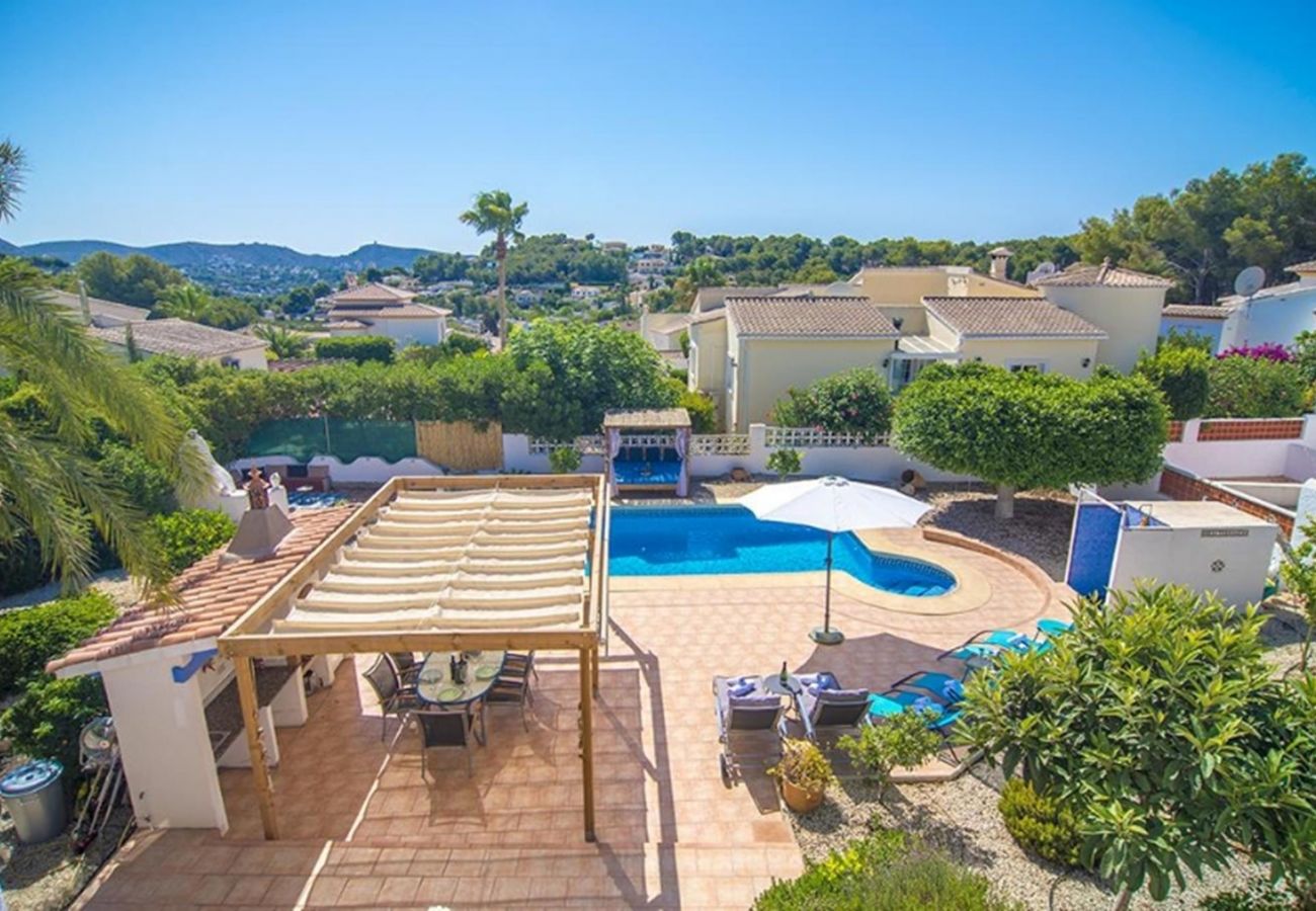 Villa en Moraira - PURA VIDA,villa en Moraira para 7 pax con piscina privada y wifi gratis