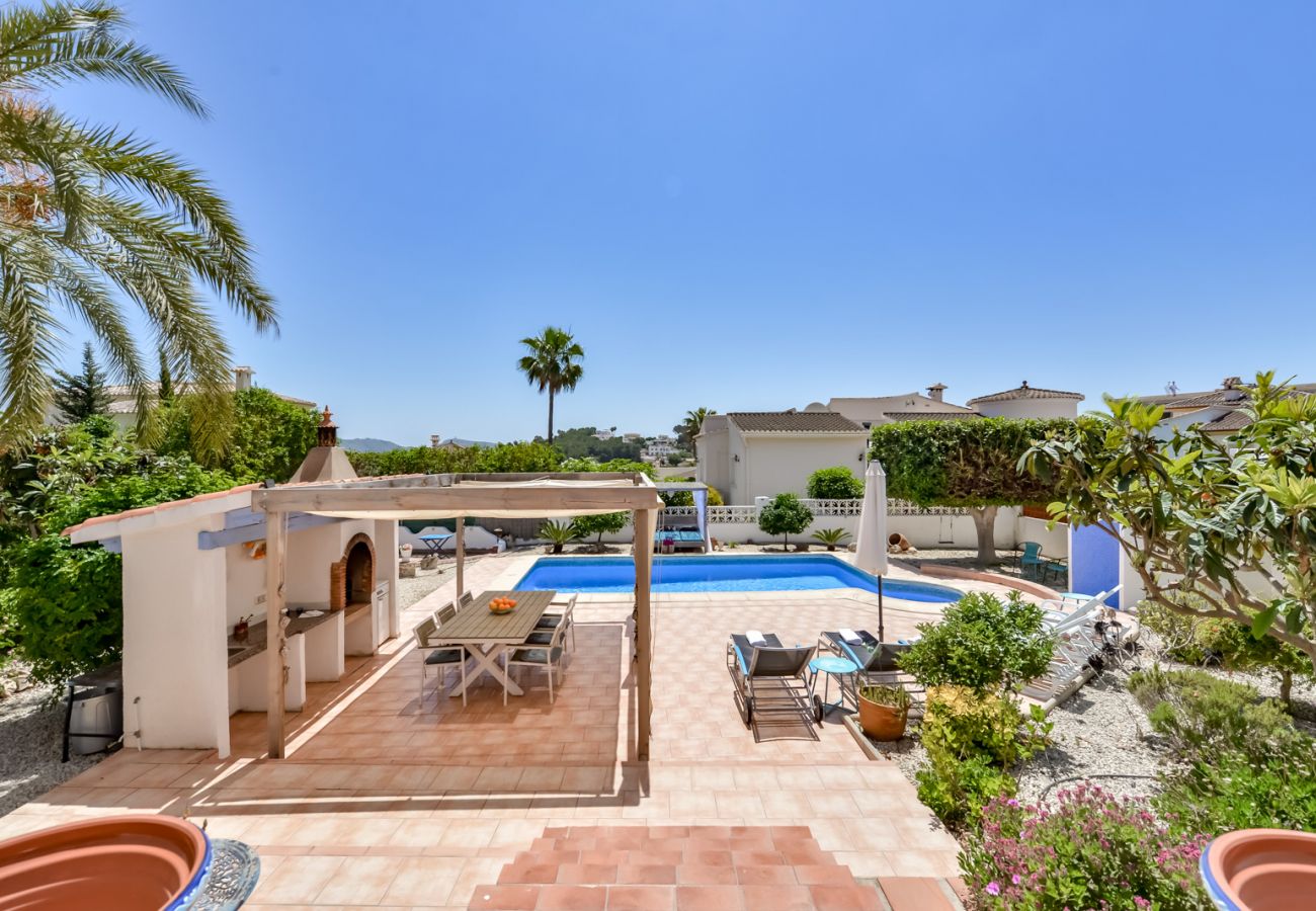 Villa en Moraira - PURA VIDA,villa en Moraira para 7 pax con piscina privada y wifi gratis