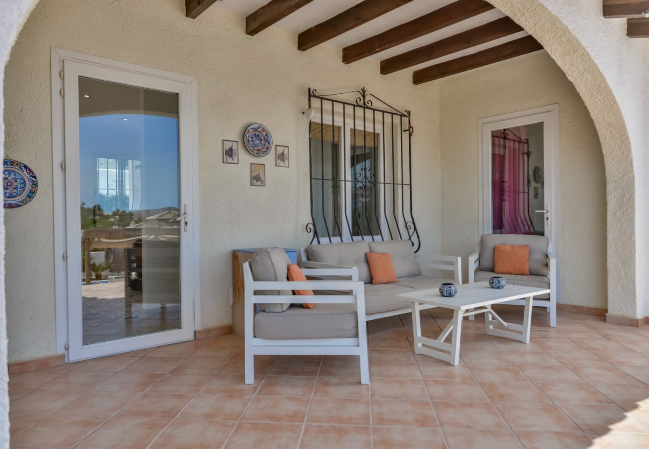 Villa en Moraira - PURA VIDA,villa en Moraira para 7 pax con piscina privada y wifi gratis