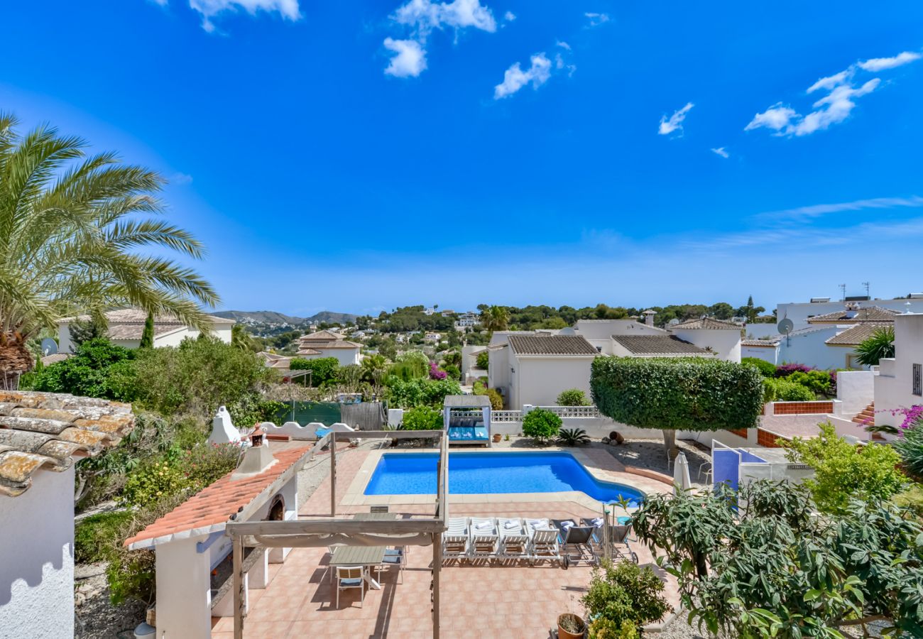 Villa en Moraira - PURA VIDA,villa en Moraira para 7 pax con piscina privada y wifi gratis