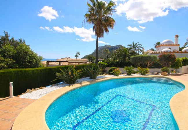 Villa en Denia - Lujosa Villa con aire acondicionado y piscina Marquesa GU 4 Personas