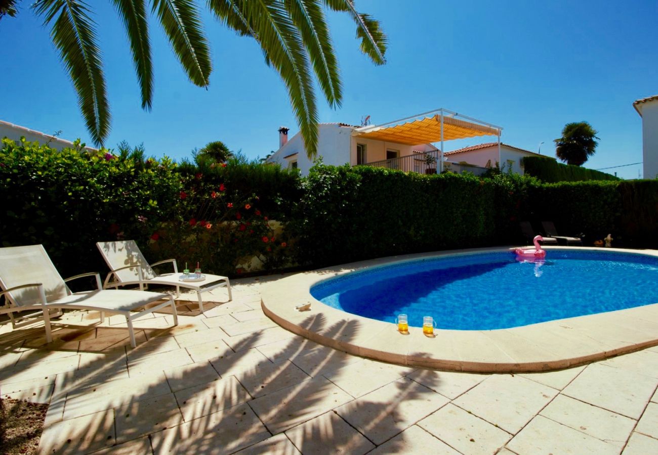 Villa en Els Poblets - Villa con aire acondicionado y piscina privada Almadrava DV 6p