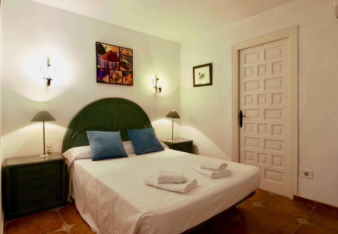 Villa en Els Poblets - Villa con aire acondicionado y piscina privada Almadrava DV 6p