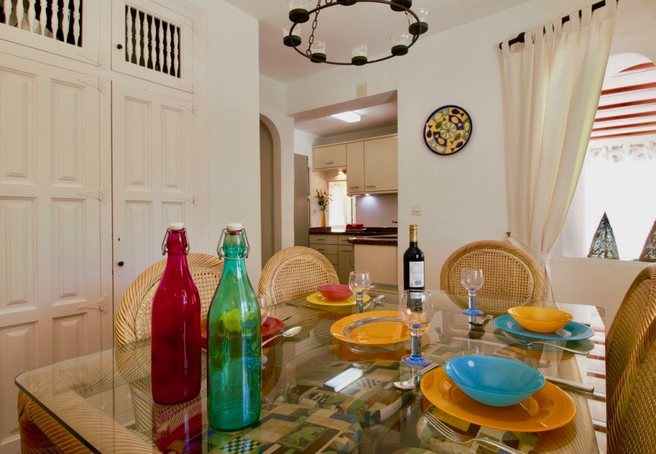 Villa en Els Poblets - Villa con aire acondicionado y piscina privada Almadrava DV 6p
