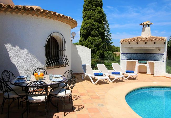 Villa en Denia - Lujosa villa con TV satélite, aire acondicionado y piscina Marquesa MB 8 personas