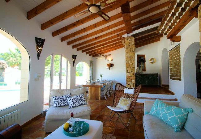 Villa en Denia - Lujosa villa con TV satélite, aire acondicionado y piscina Marquesa MB 8 personas