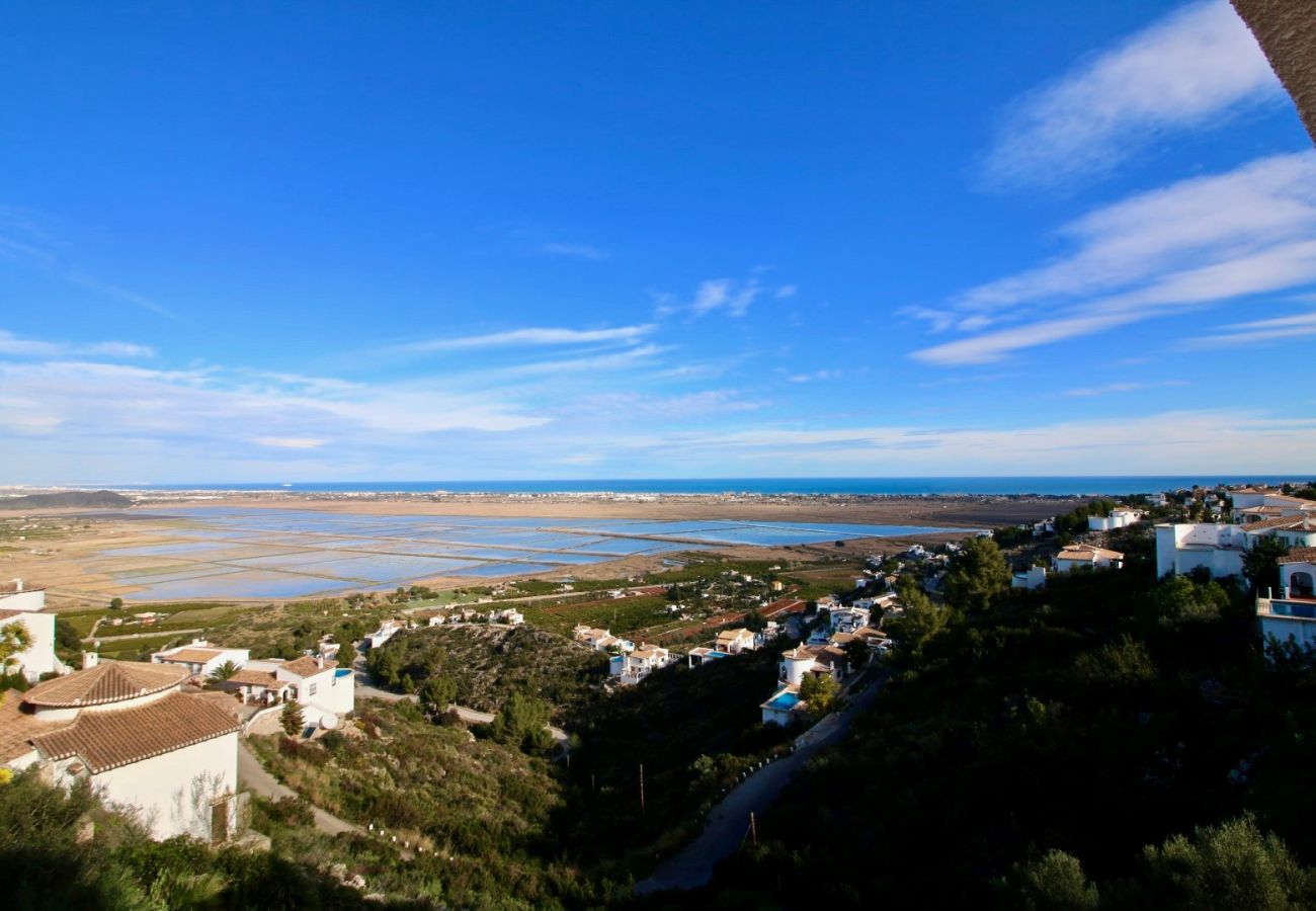 Villa en Pego - Bonita Villa con jardín y piscina Monte Pego SK