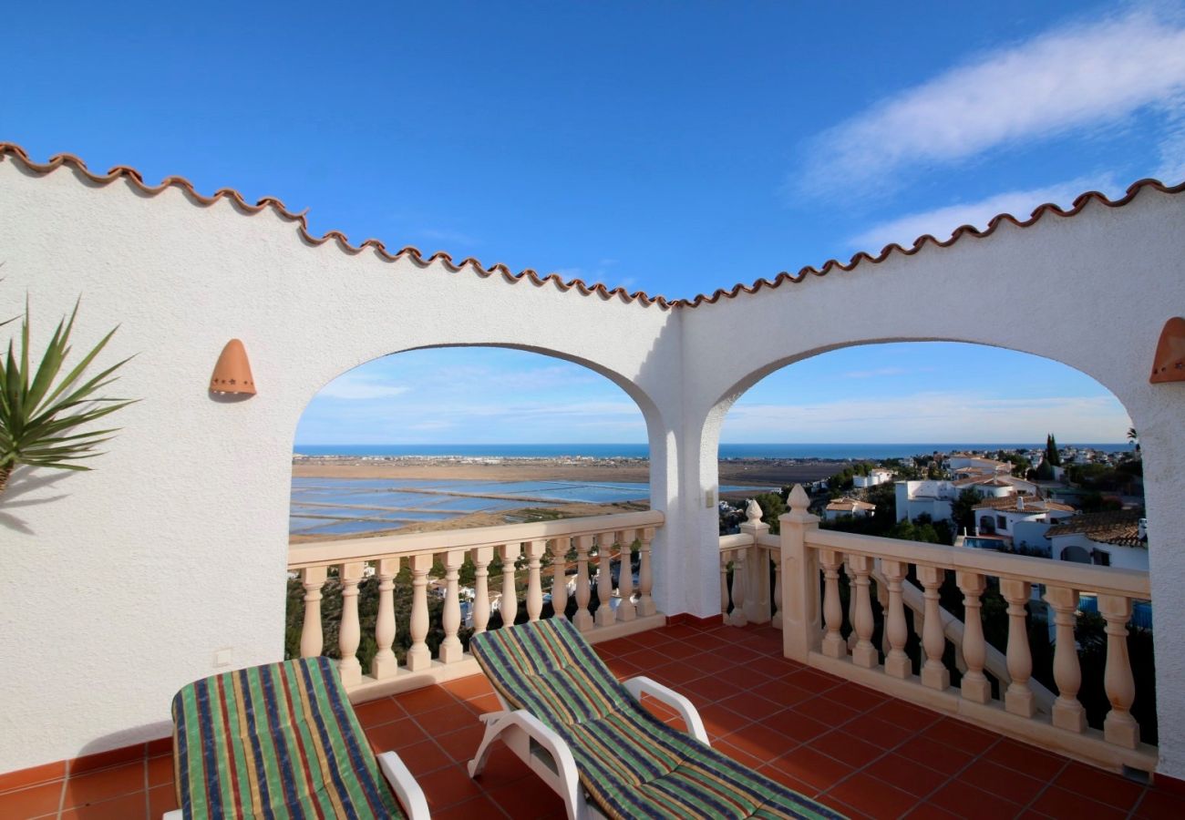 Villa en Pego - Bonita Villa con jardín y piscina Monte Pego SK