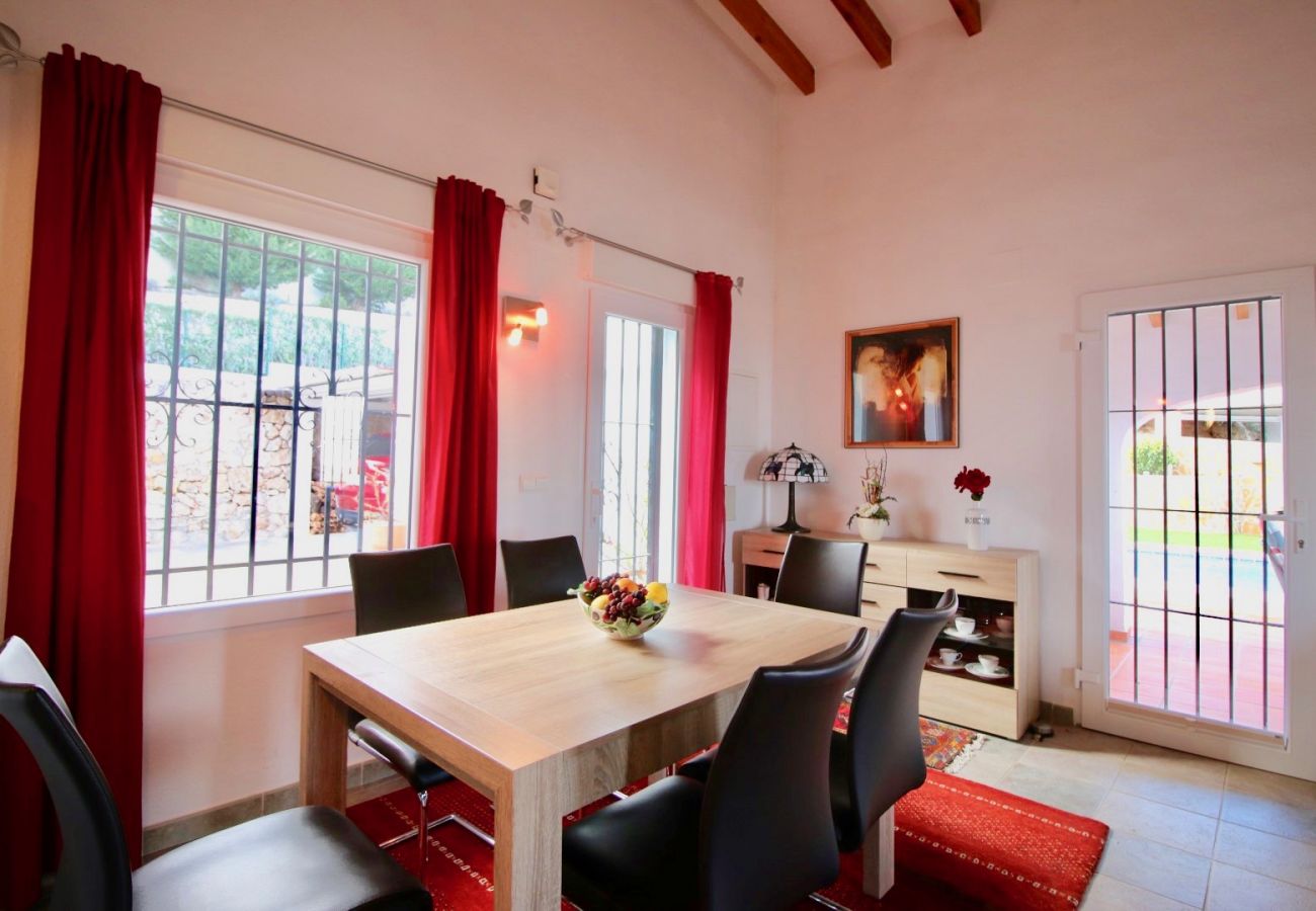Villa en Pego - Bonita Villa con jardín y piscina Monte Pego SK