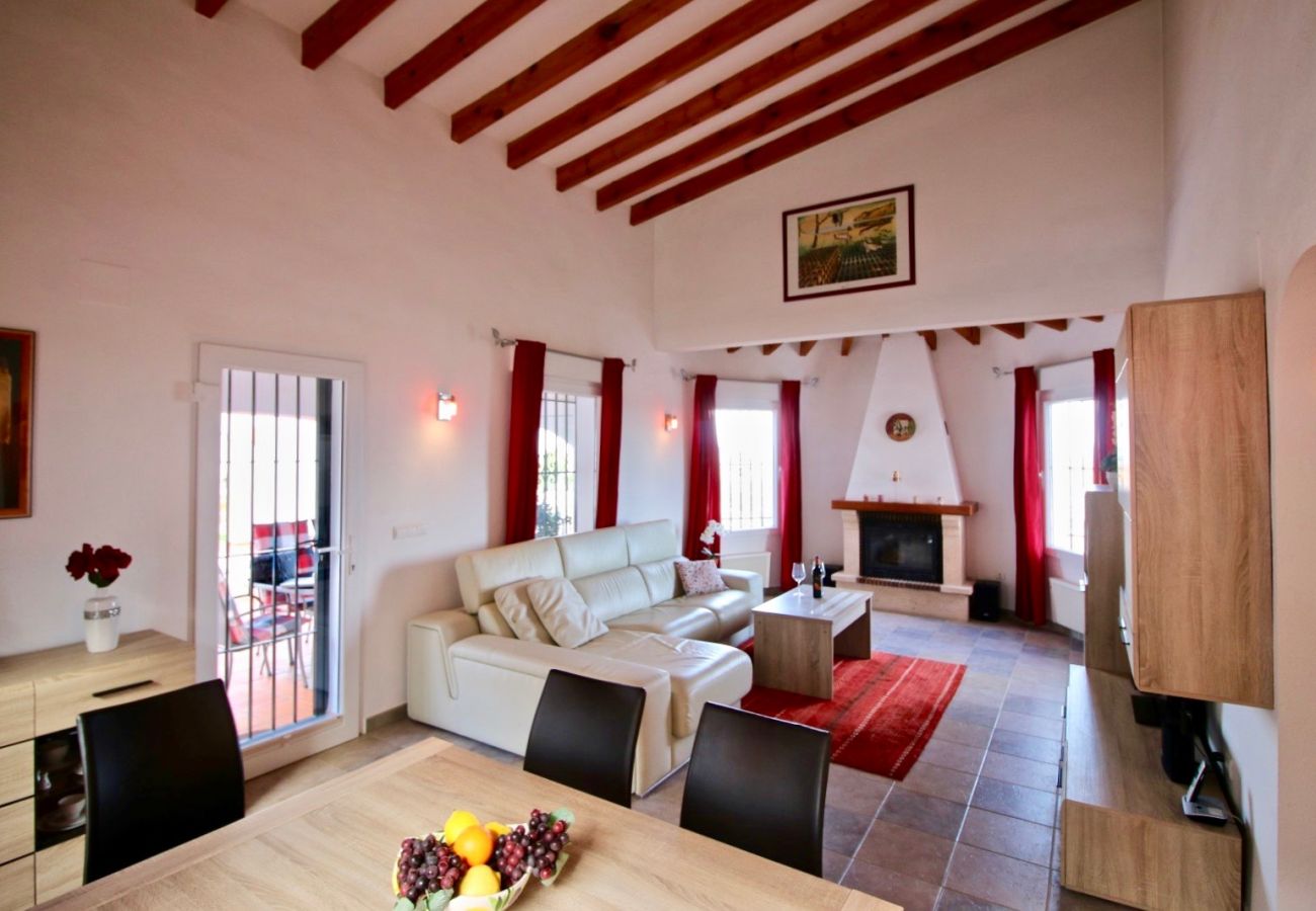 Villa en Pego - Bonita Villa con jardín y piscina Monte Pego SK
