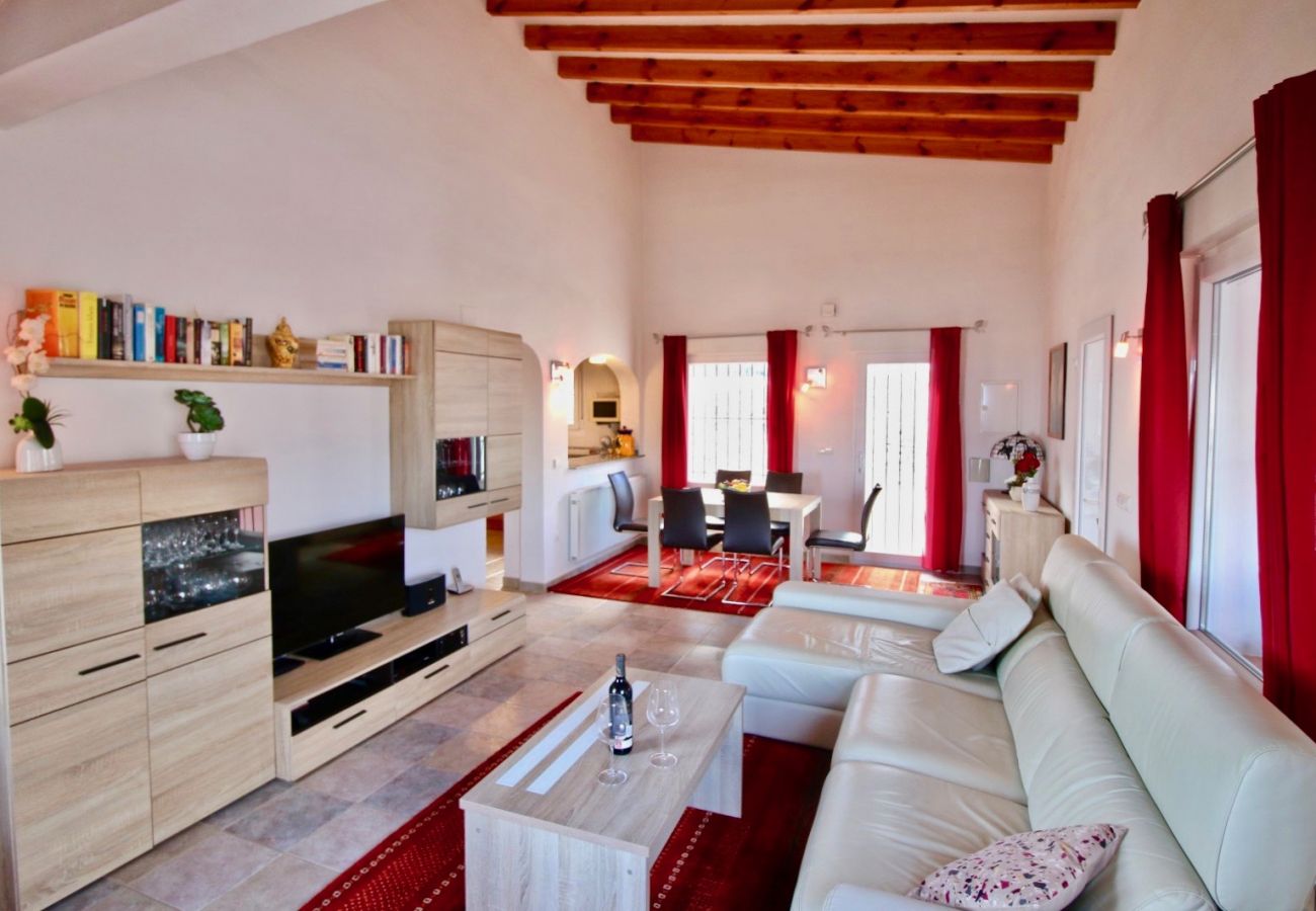 Villa en Pego - Bonita Villa con jardín y piscina Monte Pego SK
