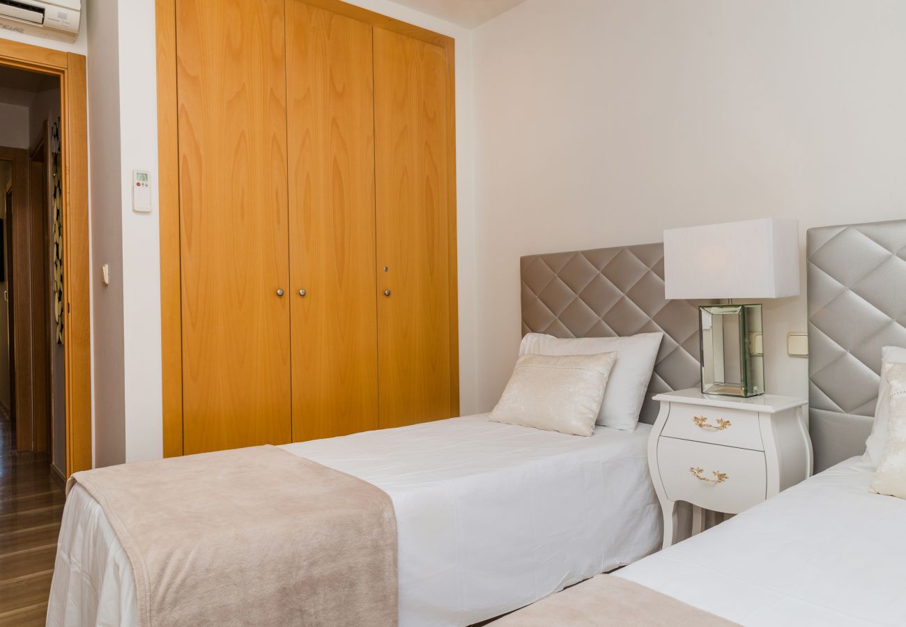 Apartamento en Javea / Xàbia - Golden Gardens Apartment Javea Arenal, Terraza, AACC, Wifi y a solo 600m de la Playa 