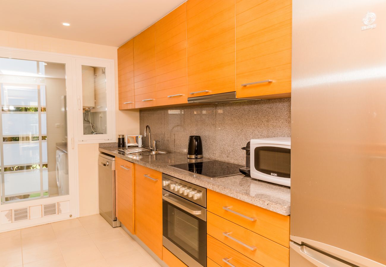 Apartamento en Javea / Xàbia - Golden Gardens Apartment Javea Arenal, Terraza, AACC, Wifi y a solo 600m de la Playa 