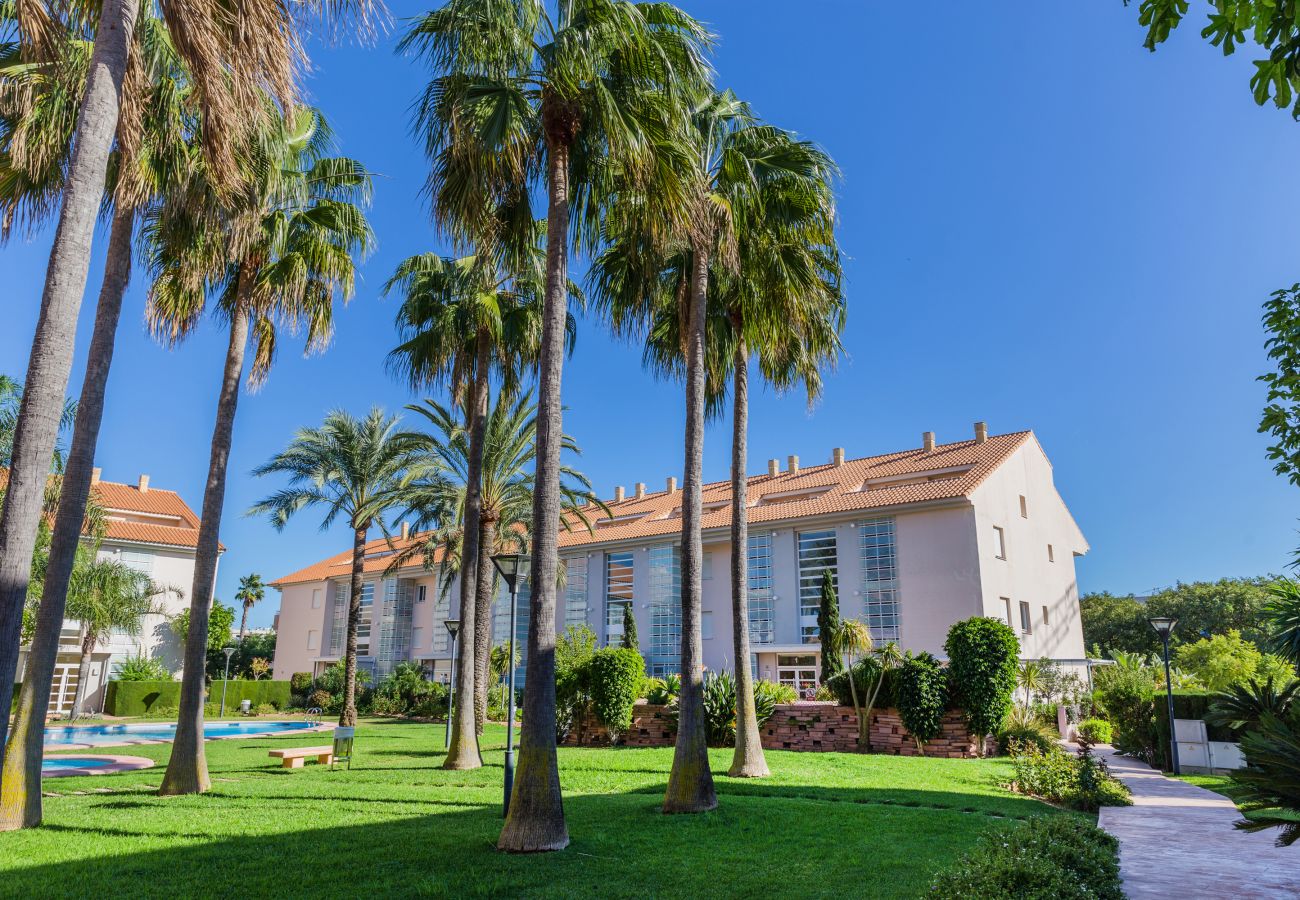 Apartamento en Javea / Xàbia - Golden Gardens Apartment Javea Arenal, Terraza, AACC, Wifi y a solo 600m de la Playa 