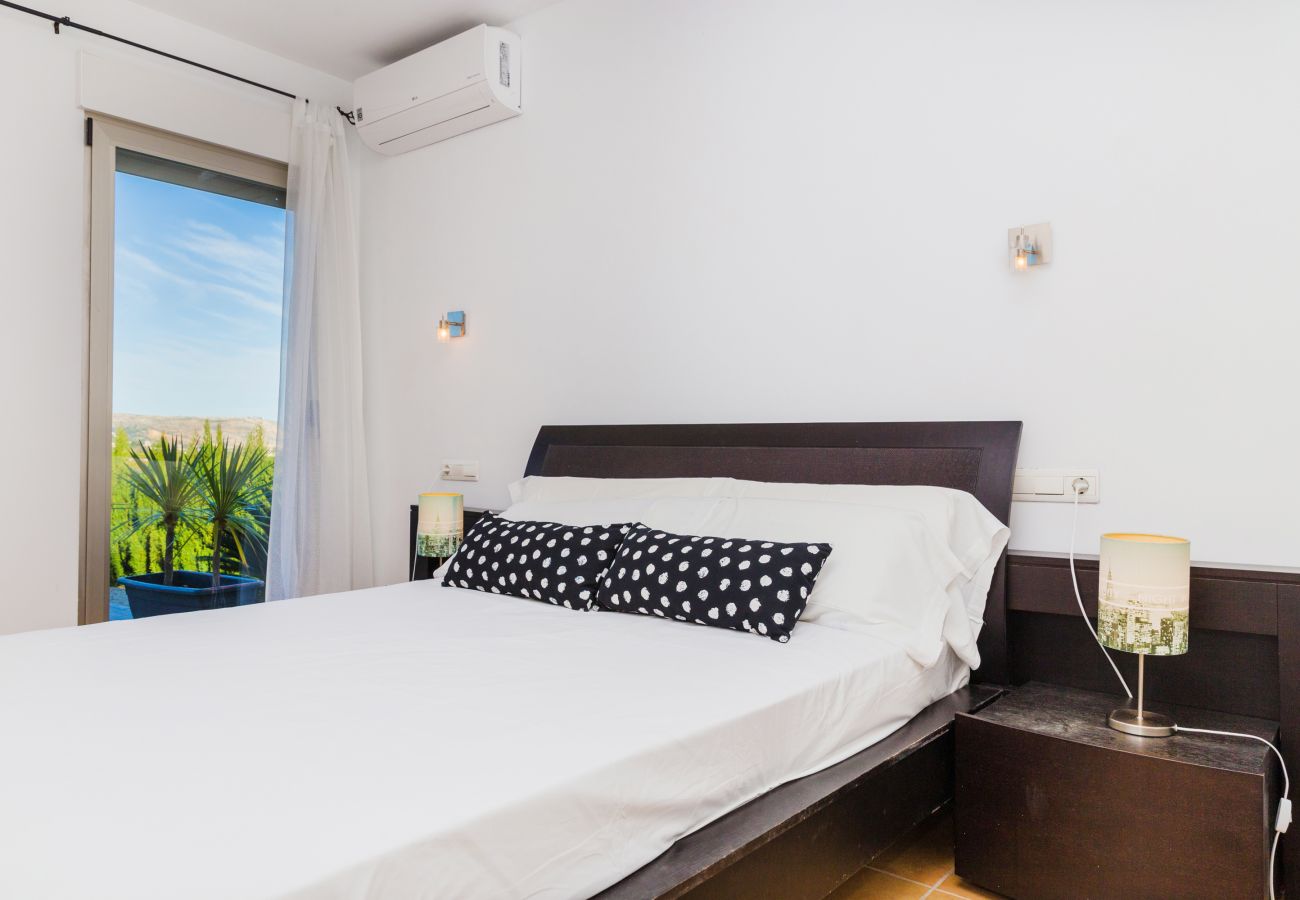 Villa en Javea / Xàbia - Villa Garden Javea, con Piscina y Parking Privado