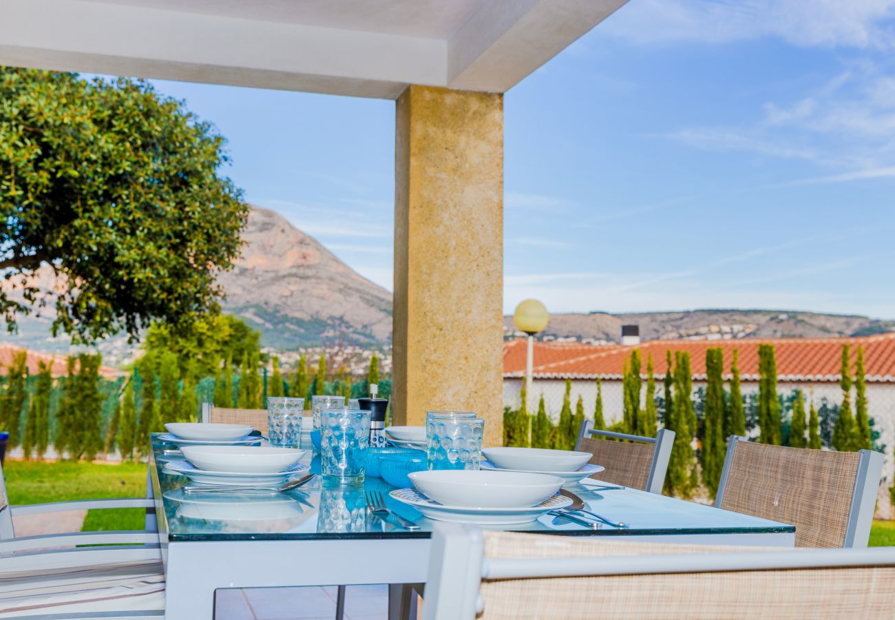 Villa en Javea / Xàbia - Villa Garden Javea, con Piscina y Parking Privado