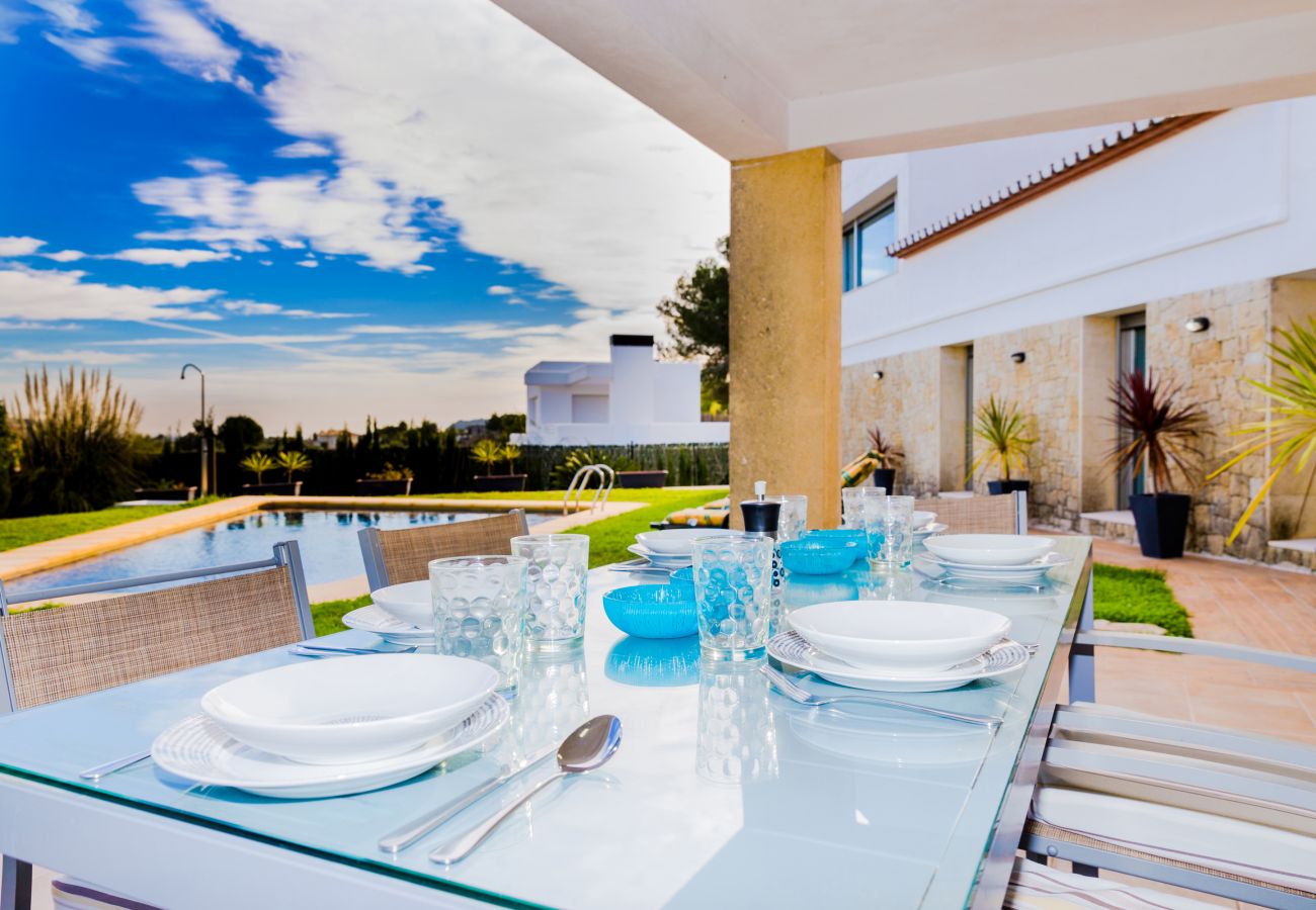 Villa en Javea / Xàbia - Villa Garden Javea, con Piscina y Parking Privado