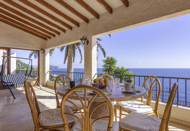 Villa en Benissa - MARINA, Villa con vistas privilegiadas al mar en Benissa, WIFI gratis
