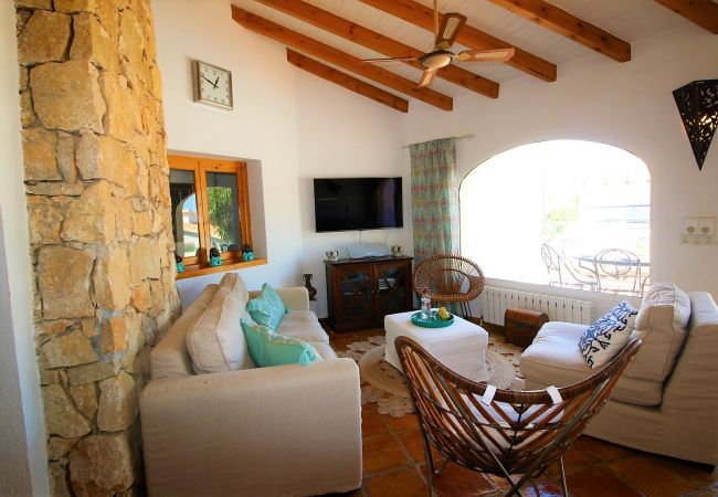 Villa en Denia -  Lujosa villa con TV satélite, aire acondicionado y piscina Marquesa MB 6 personas