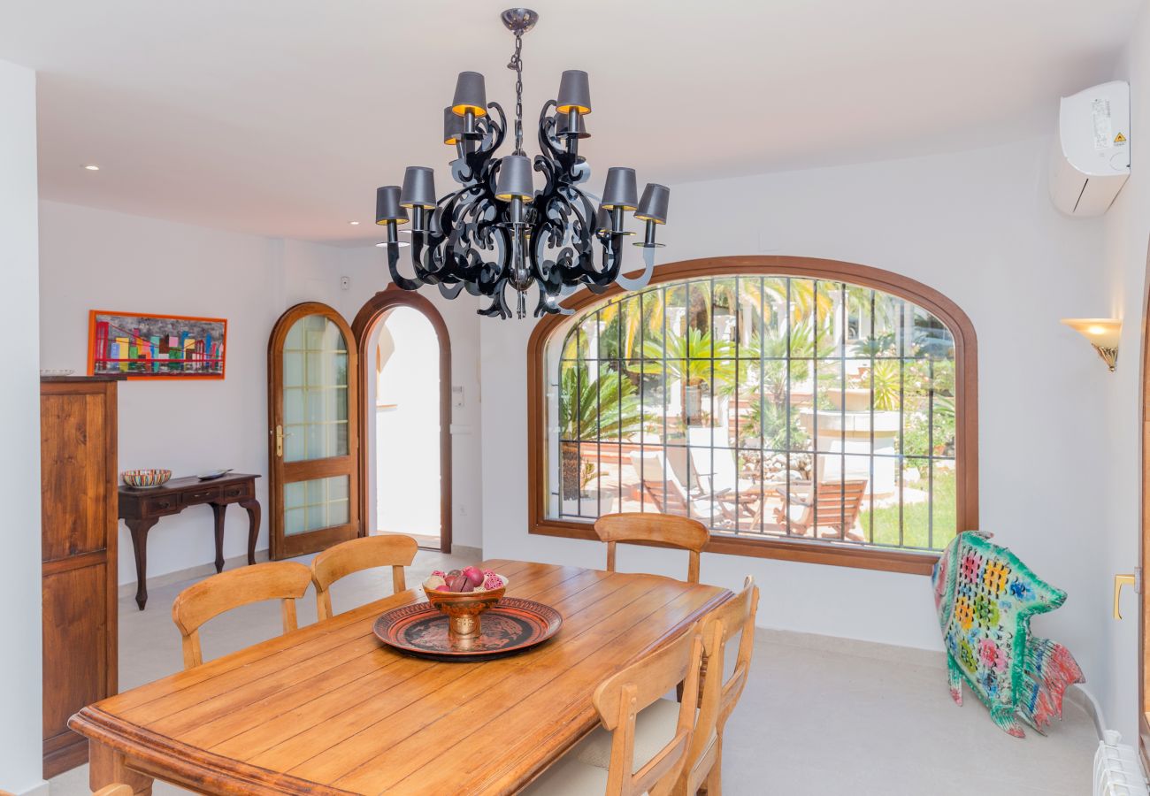 Villa en Benissa - Villa Castillo Benissa, con Piscina Privada y Vistas al Mar
