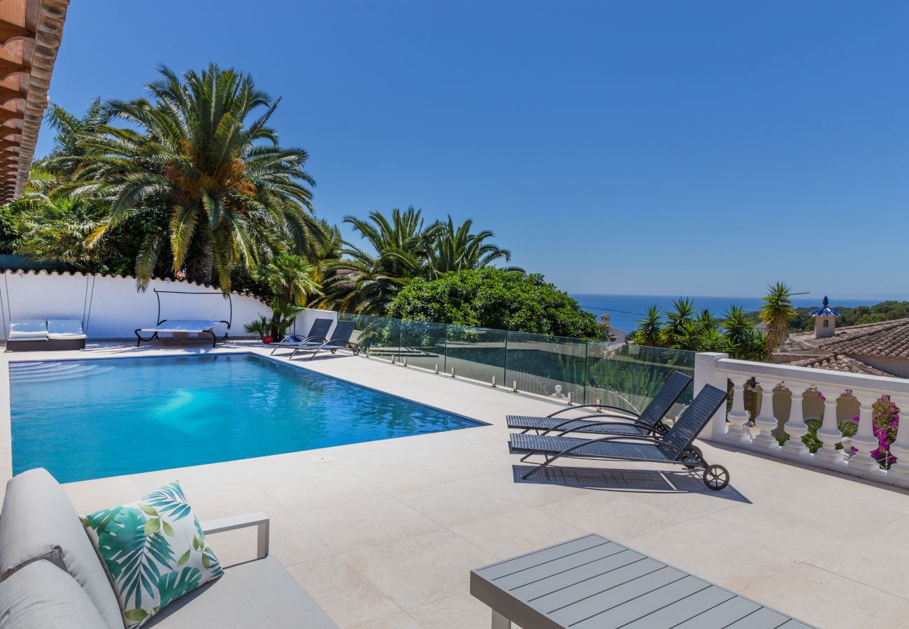 Villa en Benissa - Villa Castillo Benissa, con Piscina Privada y Vistas al Mar