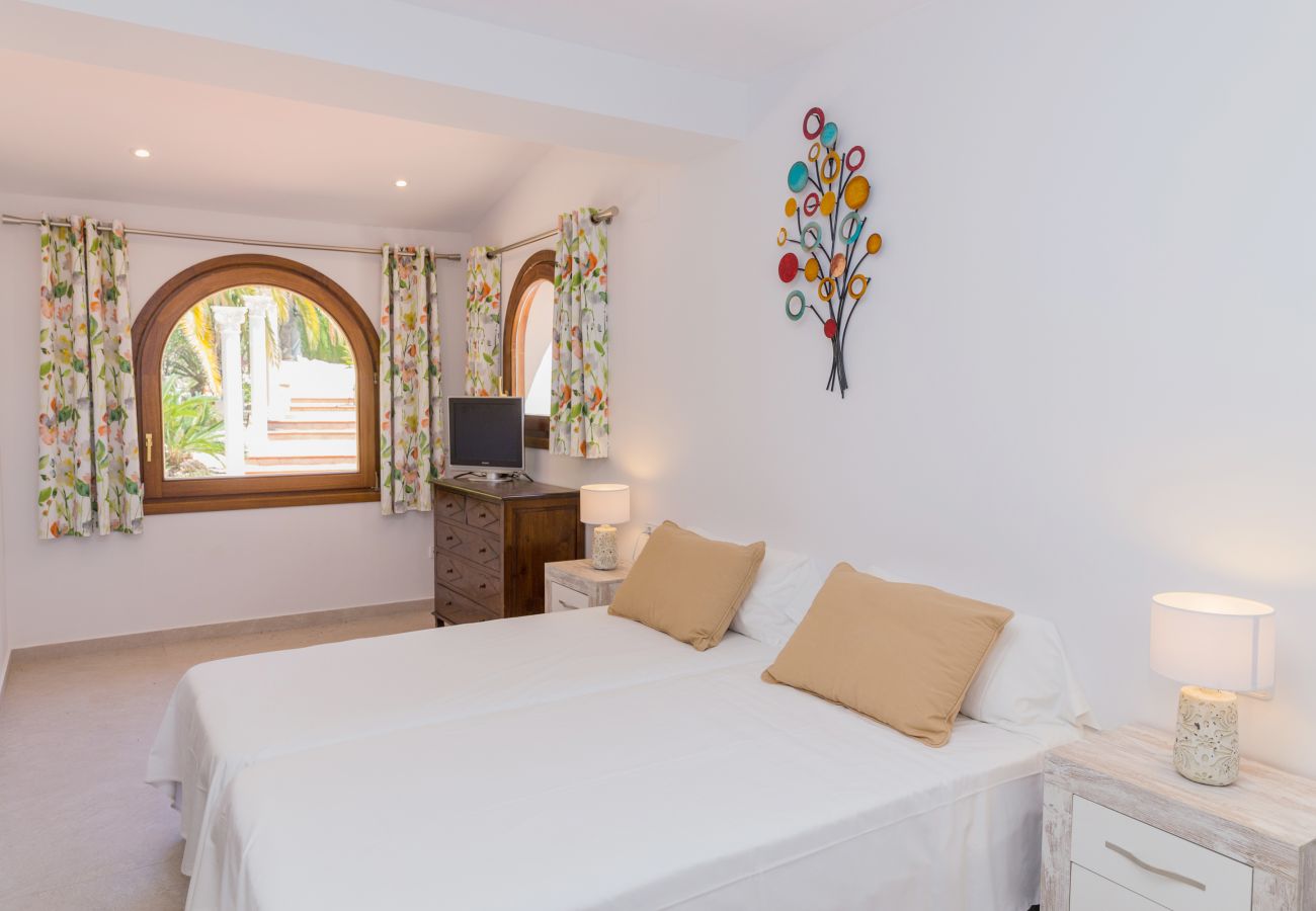 Villa en Benissa - Villa Castillo Benissa, con Piscina Privada y Vistas al Mar