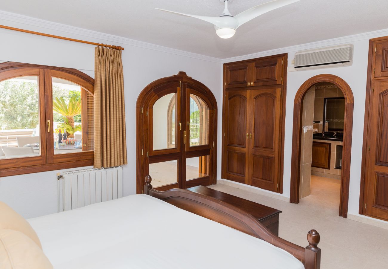 Villa en Benissa - Villa Castillo Benissa, con Piscina Privada y Vistas al Mar
