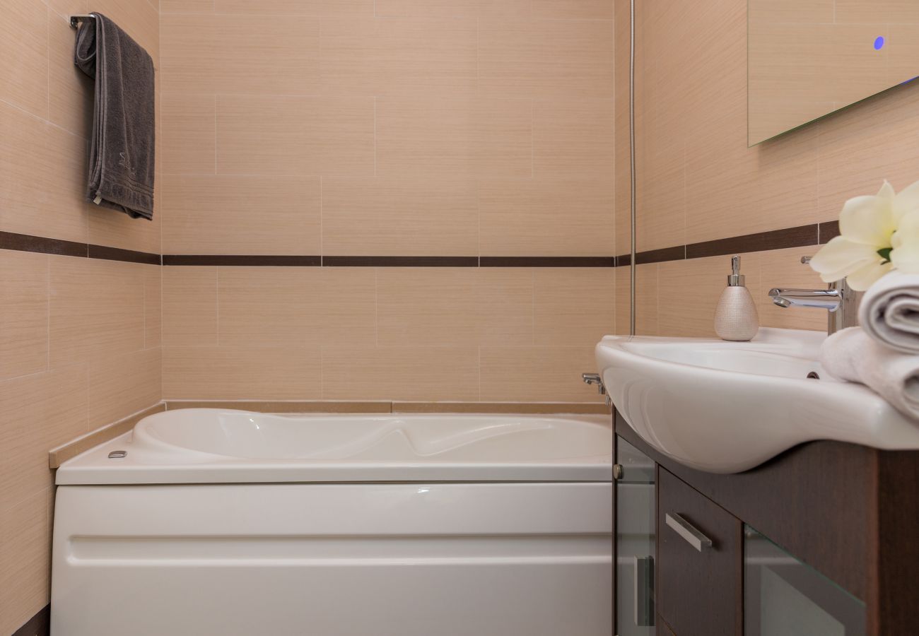 Villa en Javea / Xàbia - Villa SanMar Javea, Lujosa con Piscina Privada, AC y Wifi