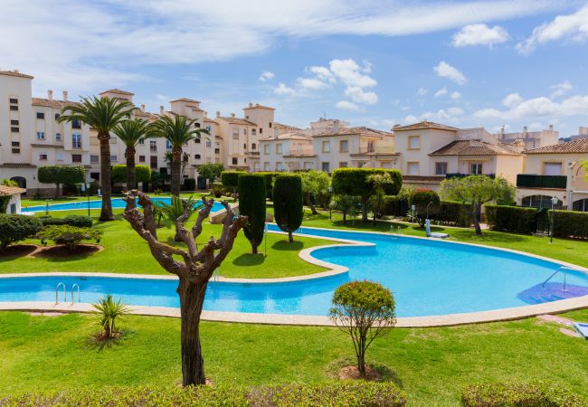 Apartamento en Javea / Xàbia - Isla Saint Tropez Apartment Javea Arenal, Reformado con Piscina, Wifi, AC