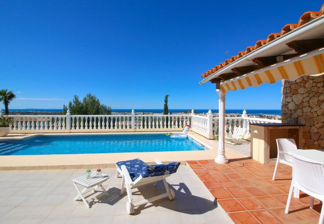 Villa en Denia - Preciosa Villa con vistas para 8 personas Tosal Gros EH