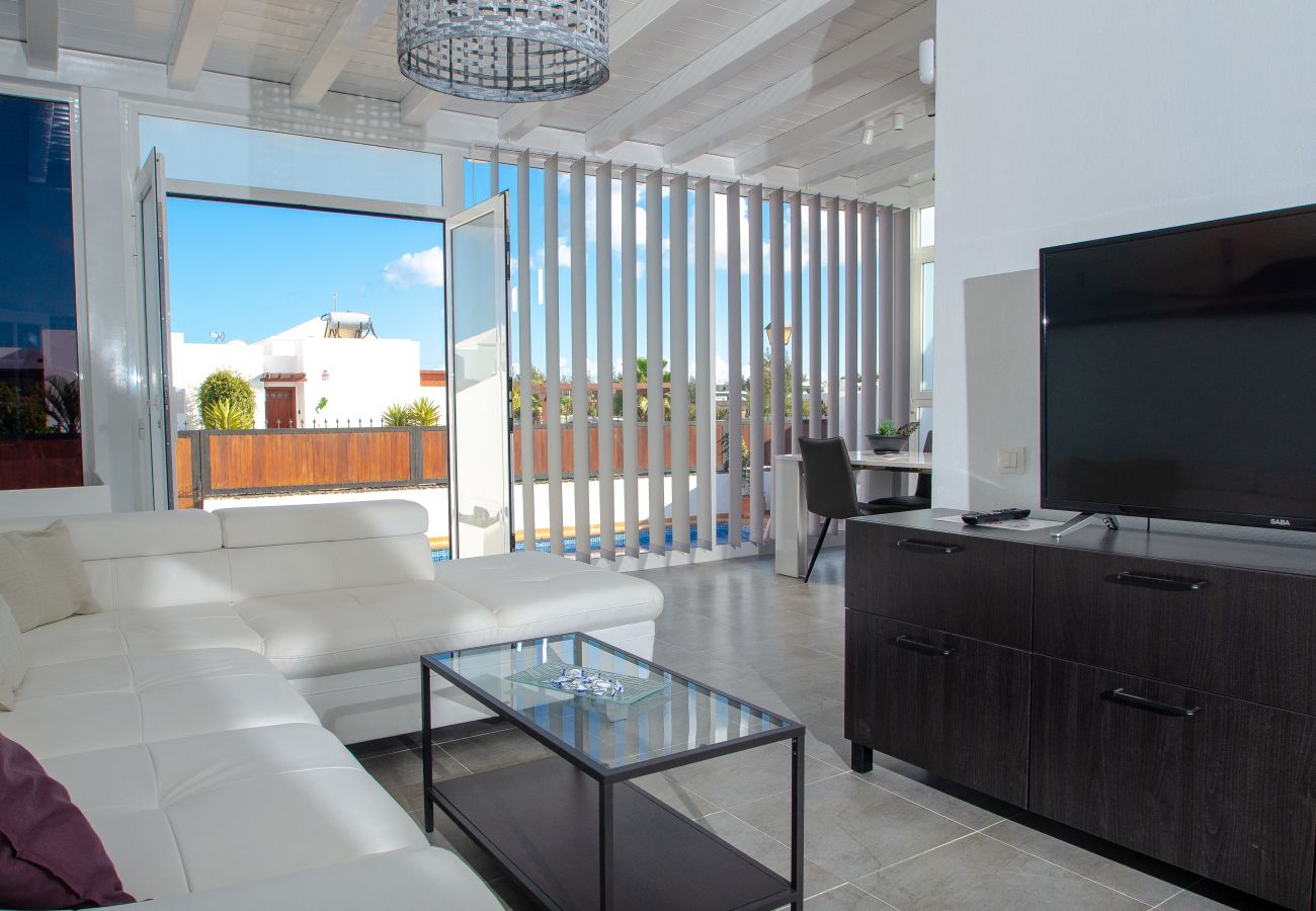 Villa en Playa Blanca - Sunset Villa Playa Blanca, Piscina Privada, Terraza y cerca de la Playa