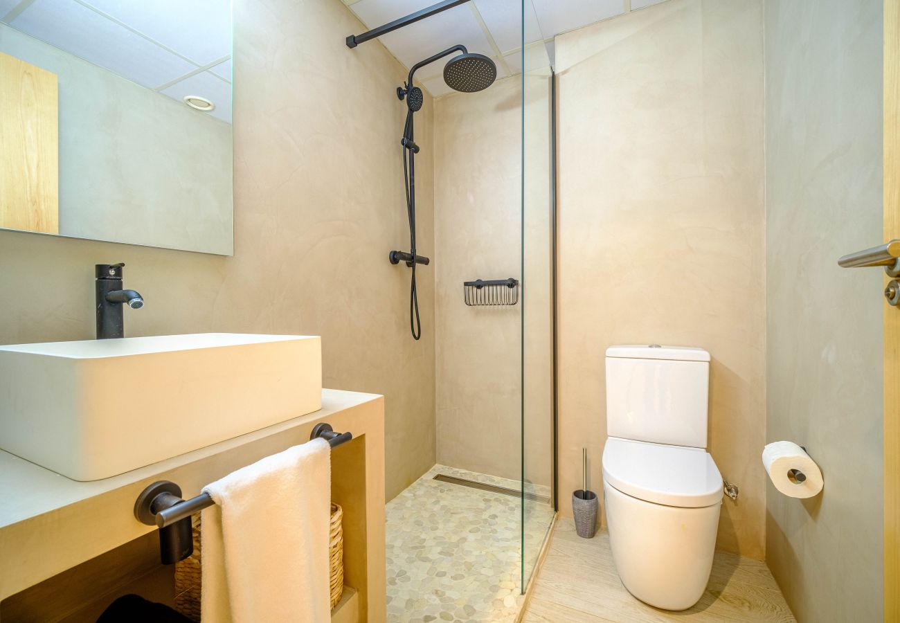 Apartamento en Javea / Xàbia -  Altamar Plus Apartment II Javea Arenal, Estiloso con AC, Wifi, Terraza y Piscina