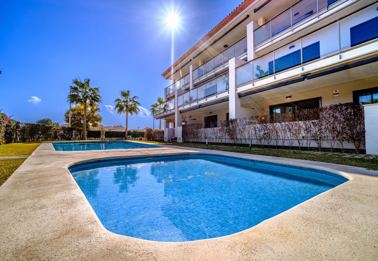 Apartamento en Javea / Xàbia -  Altamar Plus Apartment II Javea Arenal, Estiloso con AC, Wifi, Terraza y Piscina