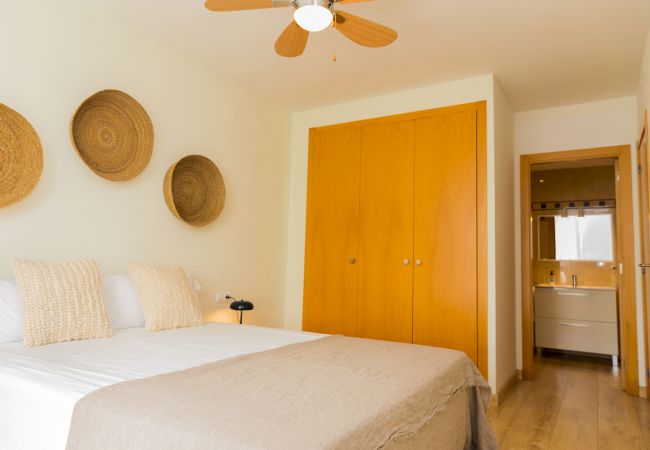 Apartamento en Javea / Xàbia - Bahia de Javea Apartment Montañar, con Terraza Soleada y Piscina Compartida