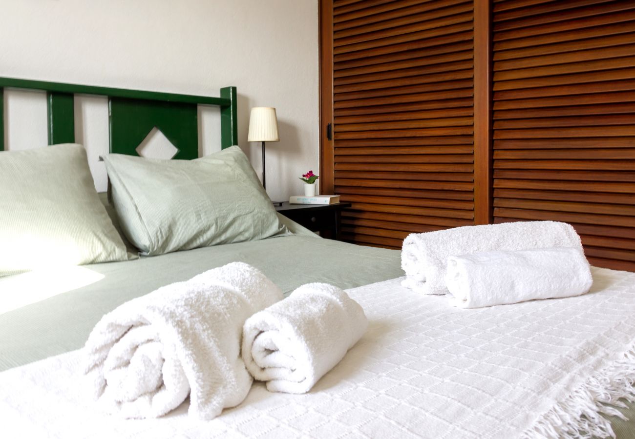 Casa en El Golfo - El Golfo Beach House, a solo 100 metros del mar 