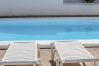 Apartamento en Puerto del Carmen - Suite Cozy-RELAX A 400M DE LA PLAYA Apartamento en Puerto del Carmen - Suite Cozy-RELAX A 400M DE LA PLAYA