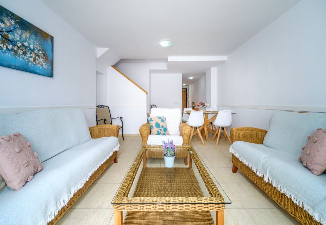 Apartamento en Javea / Xàbia - Menorca Duplex Javea, con Terraza, Piscina Comunitaria y muy cerca de la playa