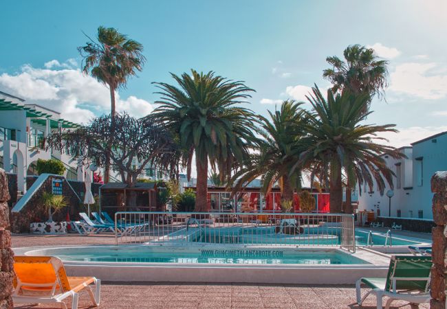 Apartamento en Puerto del Carmen - Eva Vacation Home Pool & Relax - Muy cerca de la playa y lejos del caos a la vez