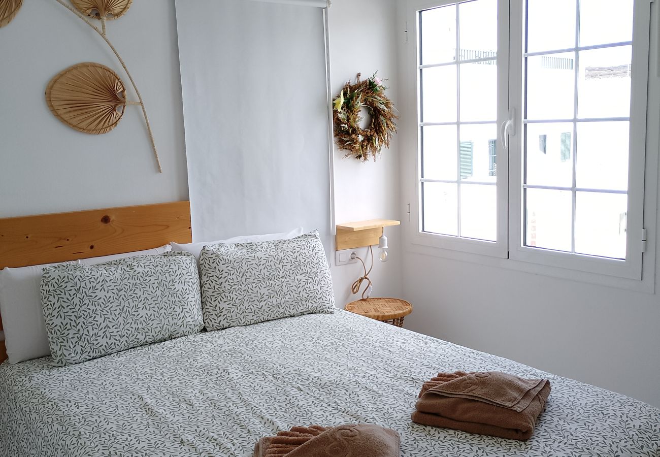 Apartamento en Puerto del Carmen - Chez Carmen - Coqueta y moderna casa con vistas al mar, piscina y WIFI con fibra