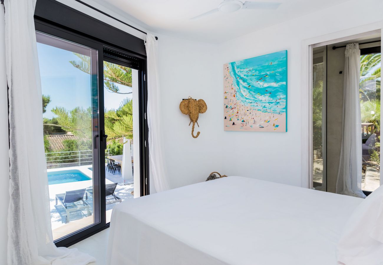 Villa en Javea / Xàbia - Villa Mediterraneo Cabo La Nao, villa de Diseño con Piscina Privada y Vista al Mar