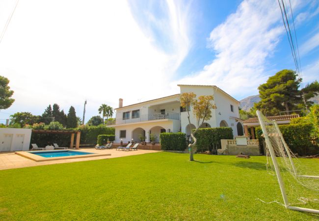 Villa en Denia - Gran villa todo incluido en Las Rotas